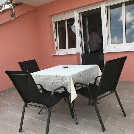 Helena Apartamento Podstrana