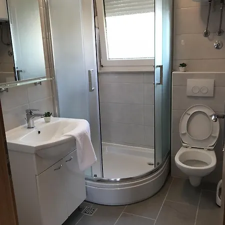Helena Apartment